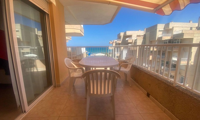 Xeraco Apartment | Family-Friendly Parquemar III-IV: Oceanfront Relaxation