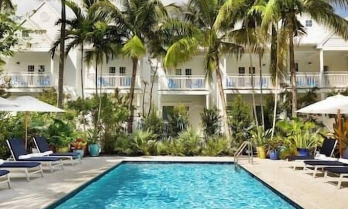 Key West Hotel | Experience Parrot Key Hotel & Villas with Pool and Beach Access
