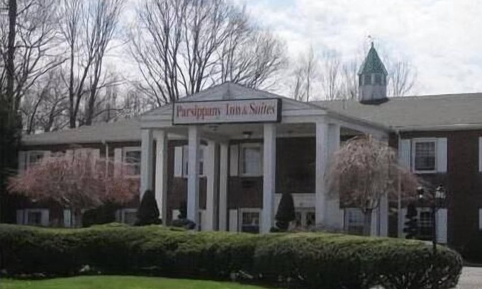 Mount Tabor Hotel | Budget-Friendly Parsippany Inn with Breakfast & Kitchen