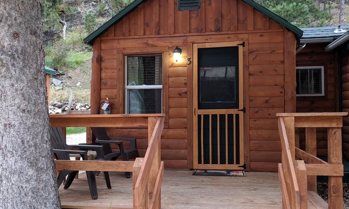 Hill City Cabin | Inviting Allen Gulch Cabins Near Mt. Rushmore & Trails