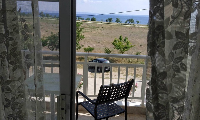 Psakoudia Apartment | Unforgettable Paschalia Sea View Studios with Oceanfront Bliss