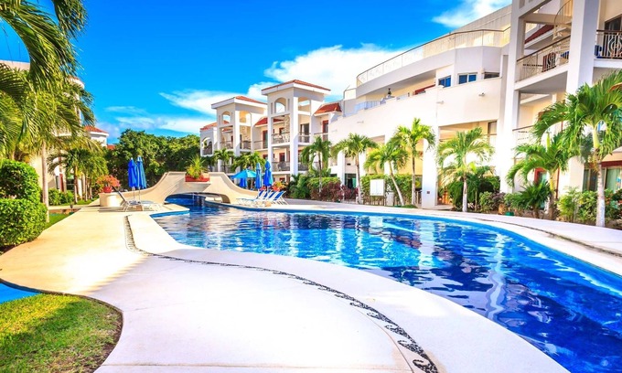 Playacar Hotel | Guest Rated 10/10: Paseo Del Sol Coral A 105, Pool & Dining
