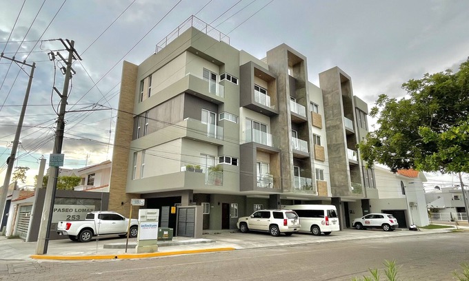 Lomas de Mazatlan Apartment | Top-Rated Paseo Lomas: Spa, Breakfast & Family-Friendly Stay