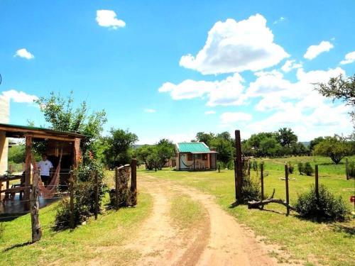 Nono Cabin | Relaxing Pasos Cortos Cabañas Nono with Ocean View & Pool
