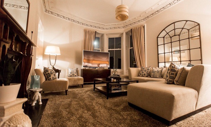 Glasgow House | Discover Pass the Keys: Elegant 3-Bedroom Garden Duplex