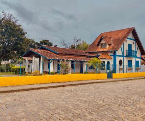 Passa Quatro House | Passa Quatro: Rustic House for Families of Up to 9 Guests