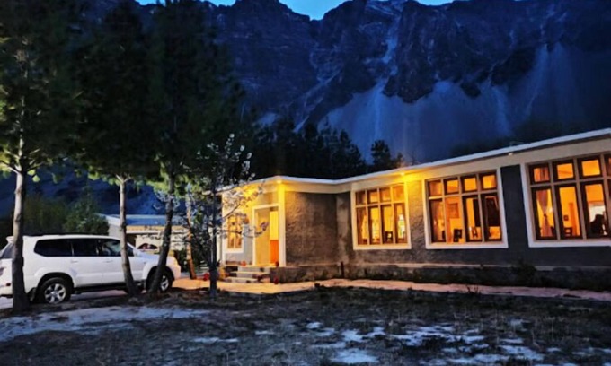Hunza Cabin | Discover Passu Tourist Lodge: Family-Friendly Retreat