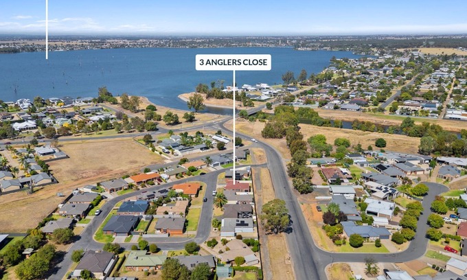 Mulwala House | Convenient Access to Lake Mulwala & Family-Friendly Amenities