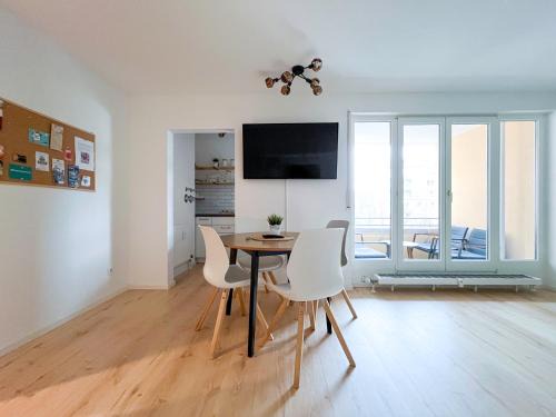 Zentrum-Sued Apartment | Oceanfront Vicinity KarLi - Guest Rated 9/10 for Families