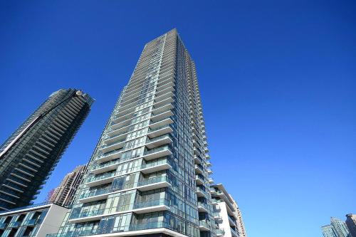 Downtown Mississauga Apartment | Discover Pathway Suites: Family-Friendly with Pool & Hot Tub