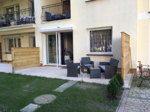 Lukecin Apartment | Relaxing Oceanfront Stay at Pati Ferien Apartments