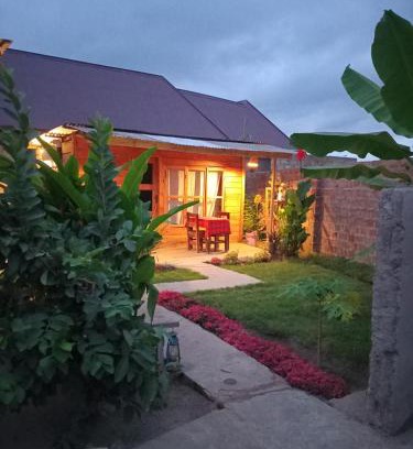 Arusha Bed & Breakfast | Patience Airport cottages