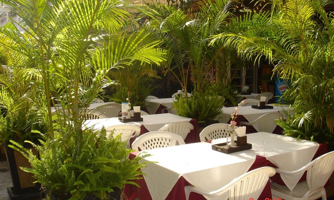 Patong Hotel | Beachfront Bliss at Lamai Guesthouse with Family Amenities