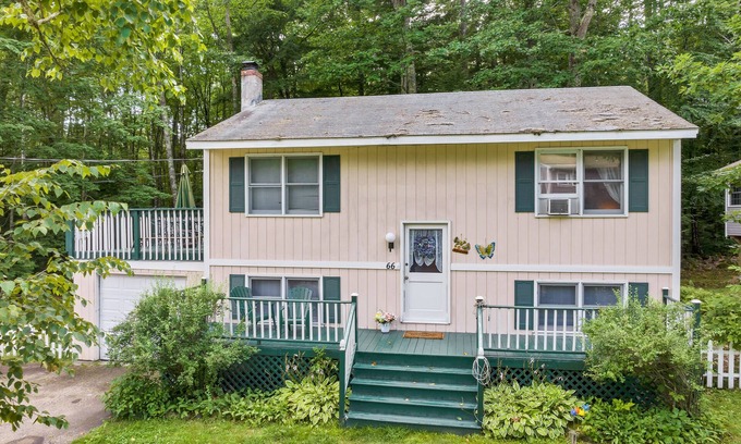 Meredith House | Relaxing Patrician Shores Home with Water Access & More
