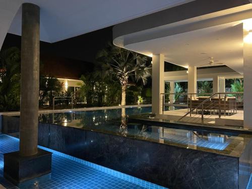 Nong Prue Villa | Pet-Friendly Pattaya Greg Pool Villa - Rated 10/10 by Guests
