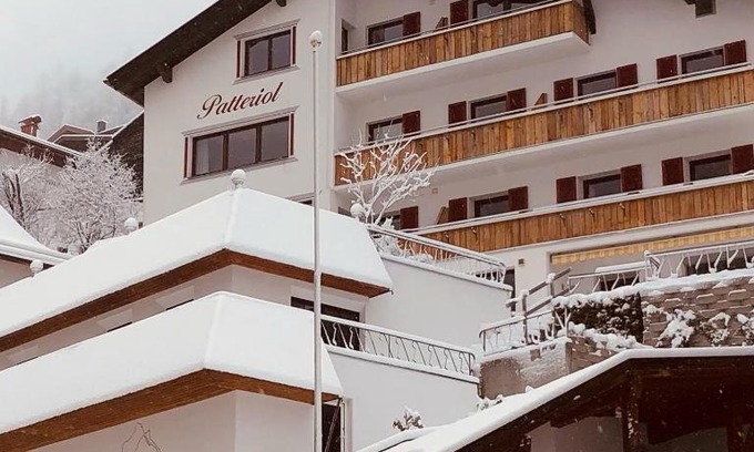 Sankt Anton am Arlberg Hotel | Oceanfront Patteriol Apart-Hotel-Garni with Spa & Views