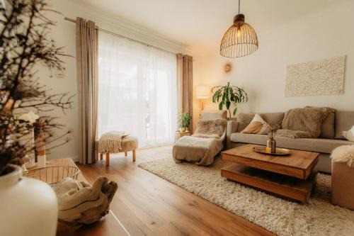 Probstheida Apartment | Pet-Friendly Retreat at PauliDrei - Guest Rated 9.8