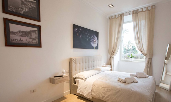 Posillipo Apartment | Pausilya