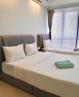 Bandar Tun Razak Apartment | Guest Rated 10/10: Pavilion Bukit Jalil with Ocean View Pool