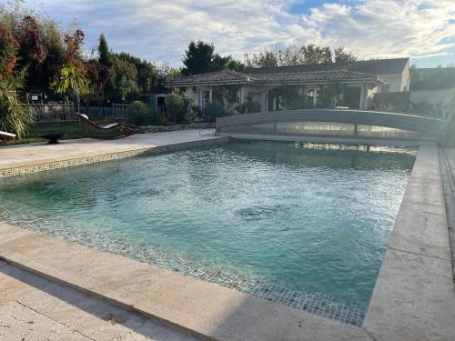Villefranche-de-Lauragais House | Alba Cocooning: Oceanfront Retreat with Pool & Kid-Friendly Fun