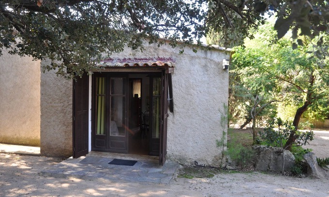 Lumio Cabin | Oceanfront Paradise at Pavillon Kiwi Malacucina