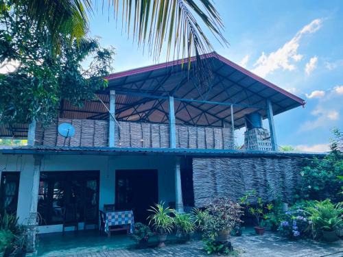 Dambulla House | Highly Rated Pawana Rest: Family-Friendly with Breakfast