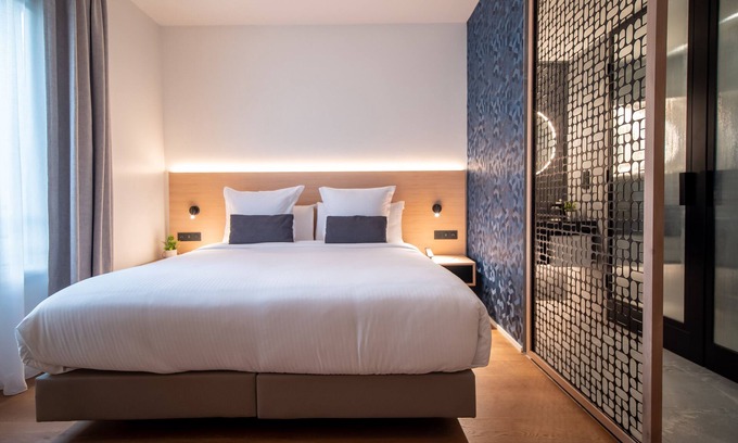 Ferrieres-en-Brie Hotel | Discover Comfort at Paxton Paris MLV - 4-Star Retreat