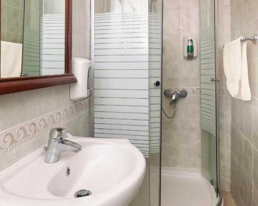 Korucam House | Comfortable Stay at Payt Tel Ruso with Great Amenities