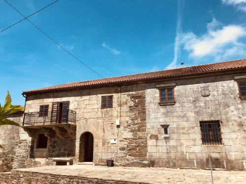 Santa Comba House | Remarkable Pazo de Cícere - Guest Rated 10/10 with Pet Perks