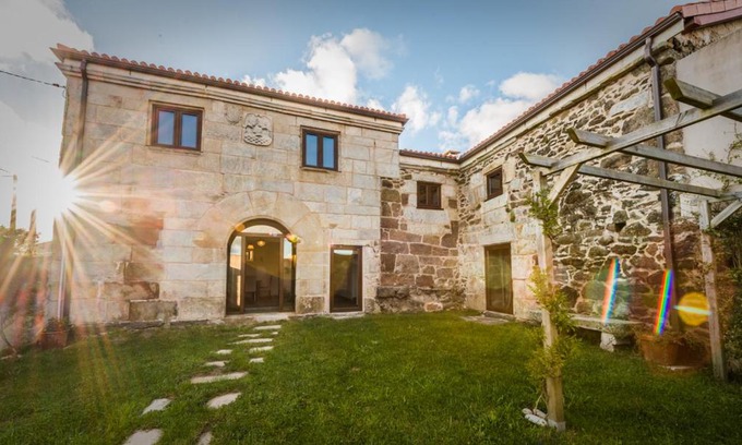 Lemaio House | Pet-Friendly Retreat at Pazo de Lemaio - Rated 9/10!