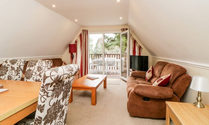 Saint Ann's Chapel Ski Chalet | Relaxing Retreat with Hot Tub in Breathtaking Nature