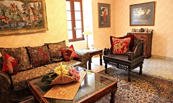 Comblessac House | Historic Retreat: Peace and Privacy in a Magical Setting