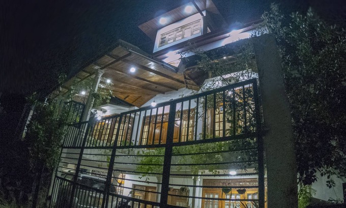 Kandy Bed & Breakfast | Tranquil Home Stay Near Kandy Town with Family Amenities