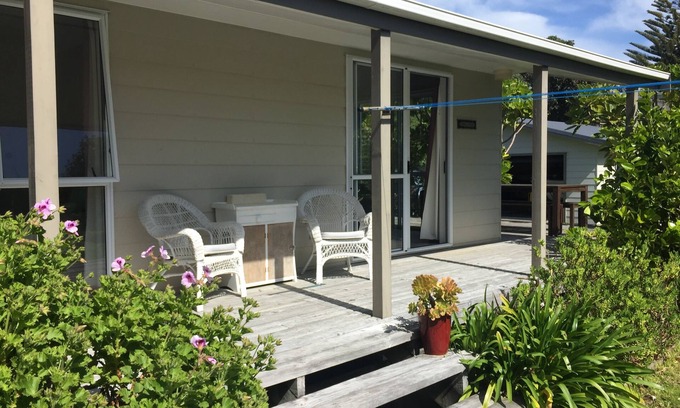 Waikanae House | Tranquil Beachside Retreat with Pool and Ocean View