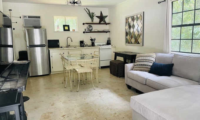 Folsom Cabin | Serene Ocean View Cabin Retreat with Breakfast Included