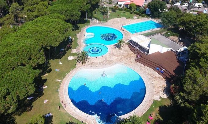 Baia Domizia Ski Chalet | Family-Friendly Getaway at Belvilla by OYO Baia Domizia