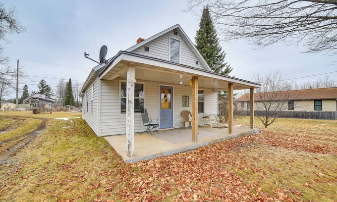Channing House | Relaxing Channing Retreat: 3 Miles from Lake Access