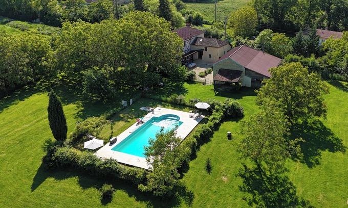 Gondrin House | Tranquil Cottage Retreat with Pool in Gers Countryside
