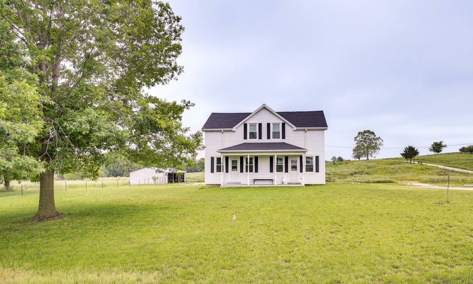 Washington House | Tranquil Country Retreat with Spa and Family Amenities