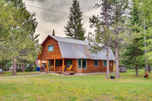 Tamarack Resort House | Serene Donnelly Retreat Near Lake Cascade - Pet Friendly Stay