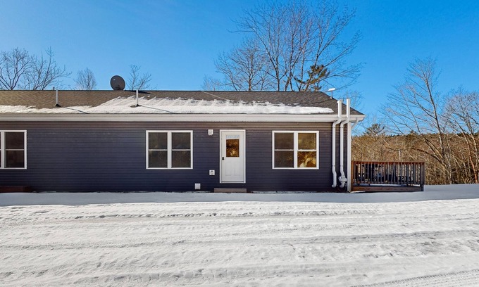 Dedham House | Quiet Duplex with Private Deck, Grill & Scenic Views