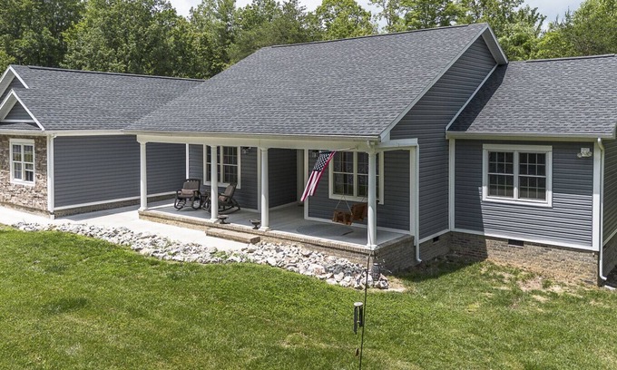 Rockbridge Baths House | Peaceful Escape Near VMI, WLU & VA Horse Center