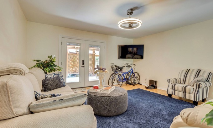 Fairhope House | Tranquil Fairhope Escape with Oceanfront Views & Spa