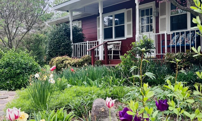 Rehoboth Beach Cottage | Charming Garden Cottage with Ocean View & Fire Pit