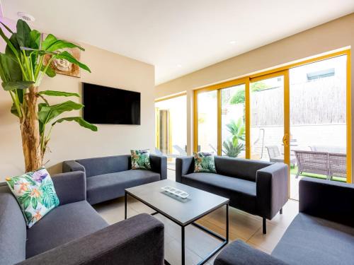 Avelgem House | Peaceful Getaway with Spa, cleaning included