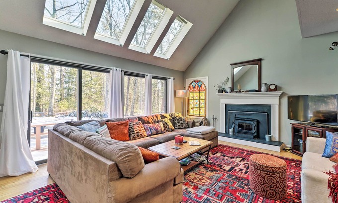 Goshen Cottage | Serene Goshen Cottage with Screened Porch & Scenic Views