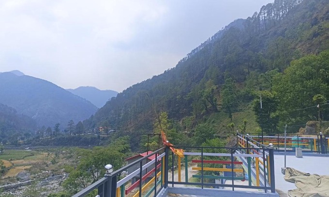 Uttarkashi Bed & Breakfast | Tranquil Homestay: Perfect for Families and Pets