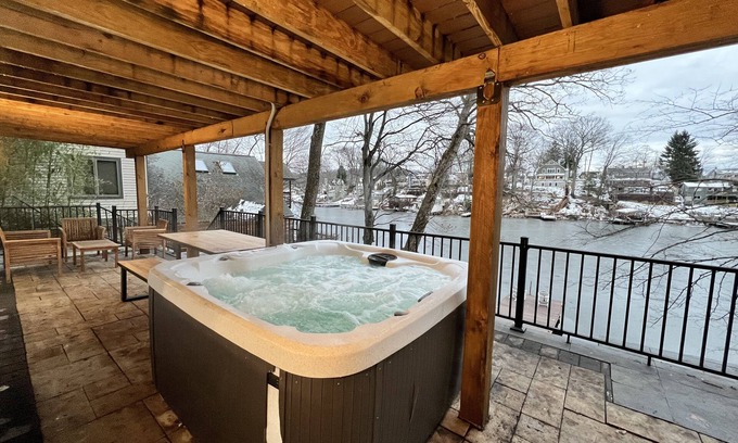 Hopatcong Villa | Serene LakeHouse: Spa, Game Room & Breathtaking Views