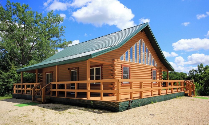 Littleport Cabin | Idyllic Lake View Cabin - Guest Rated 9.8, Pet Friendly!