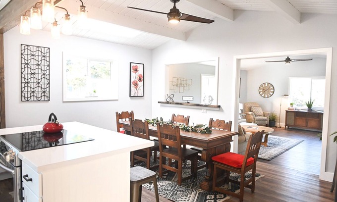 Flagstaff House | Tranquil Modern Farmhouse Retreat with Spa and Hot Tub